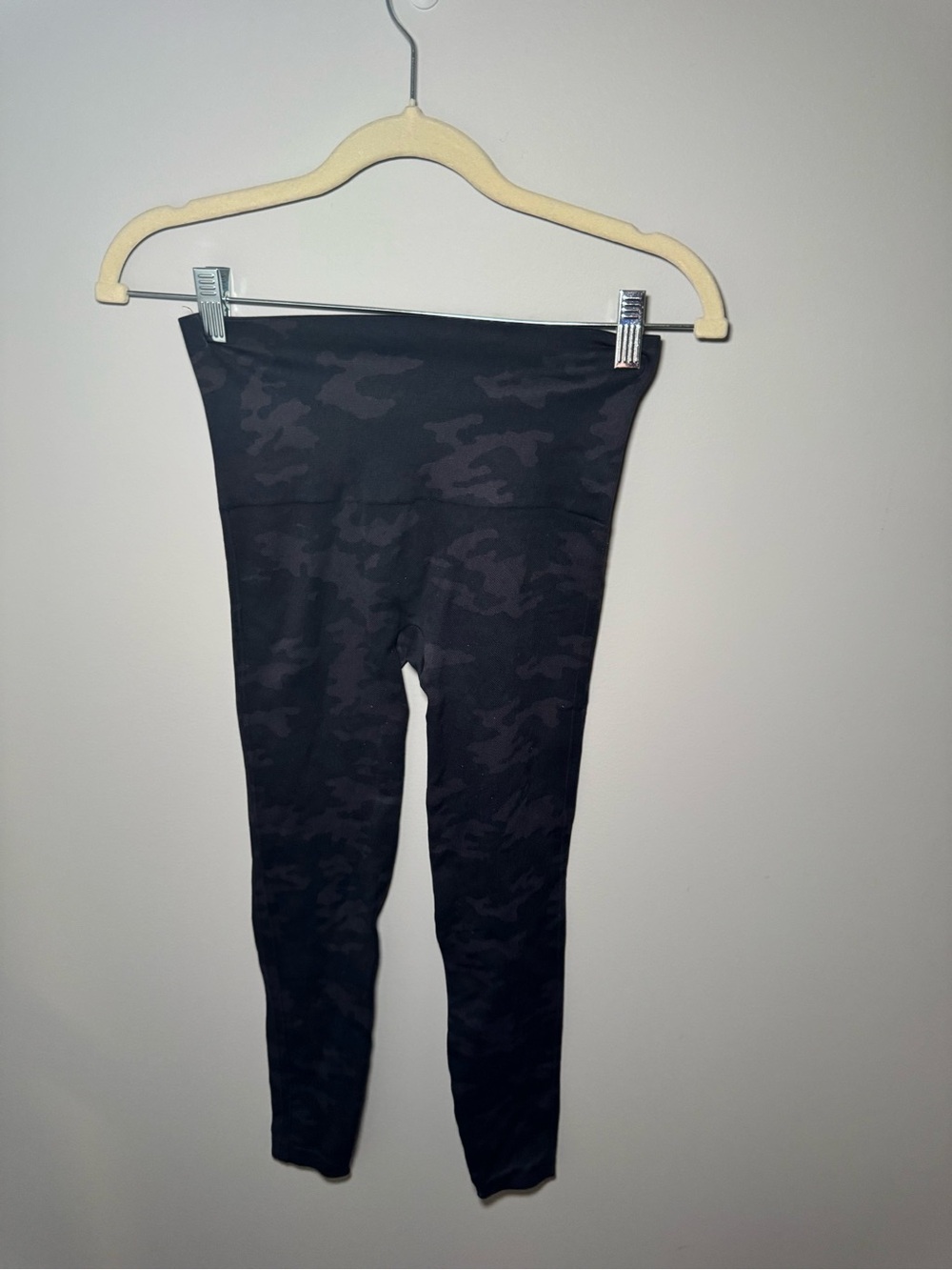 SPANX Black Camo High-Waist Leggings